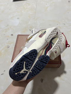 Air Jordan 8 Retro-21