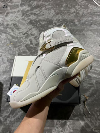 Air Jordan 8 Retro-3