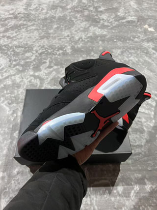 Air Jordan 6 Retro-4