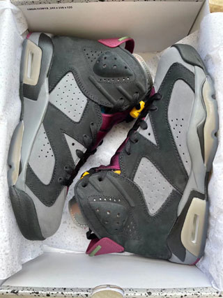 Air Jordan 6 Retro-32