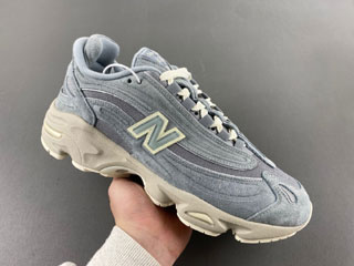 New Balance 1000